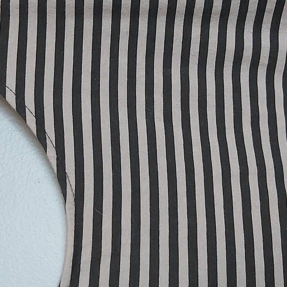 Vans dress - Picture 3 of 4